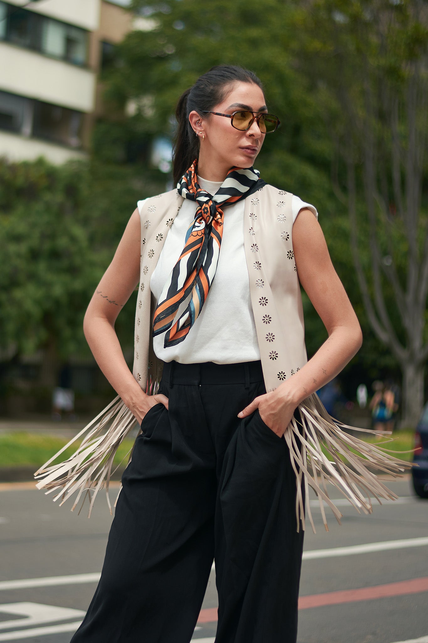 CHALECO COUNTRY ECOCUERO BEIGE